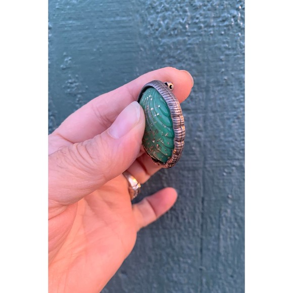 Green Molded Lucite Confetti Earrings - Picture 4 of 8